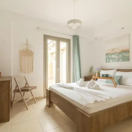 Citrea Stylish House With Garden Near Holiday home *
