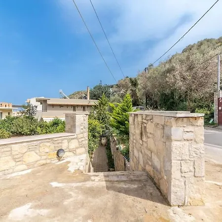 Holiday home Citrea Stylish House With Garden Near *